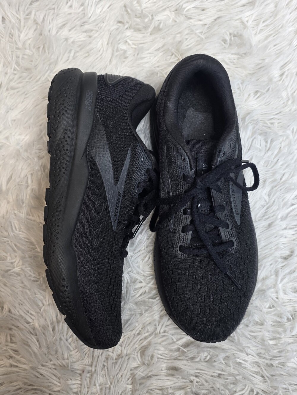 Brooks Ghost 17 black running shoes Size US 8.5